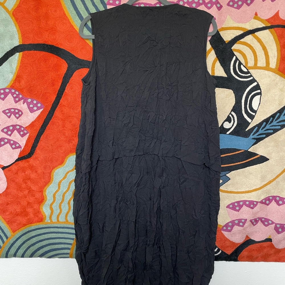 Chalet Zip-Up Crinkle Vest - Picture 2 of 5